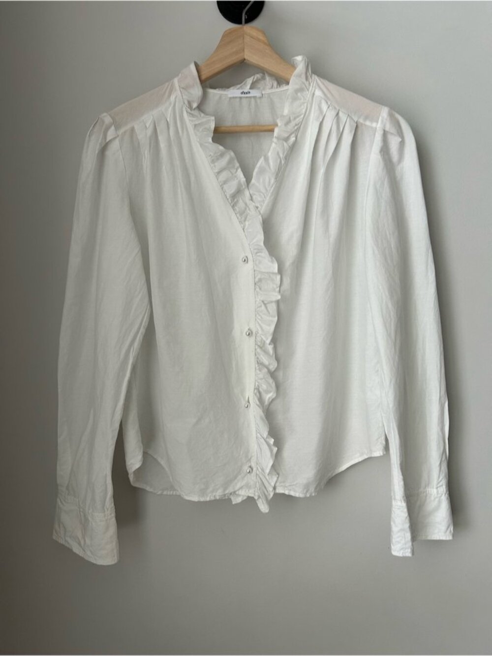 D’zzit Ruffle V-Neck Blouse - Picture 2 of 8